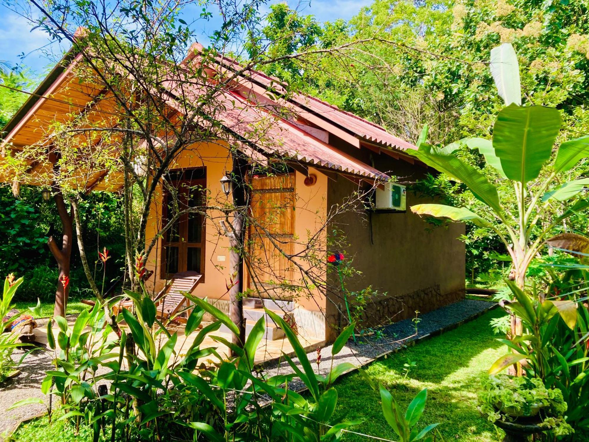 Suncity Privacy Cottages Udawalawe Ngoại thất bức ảnh