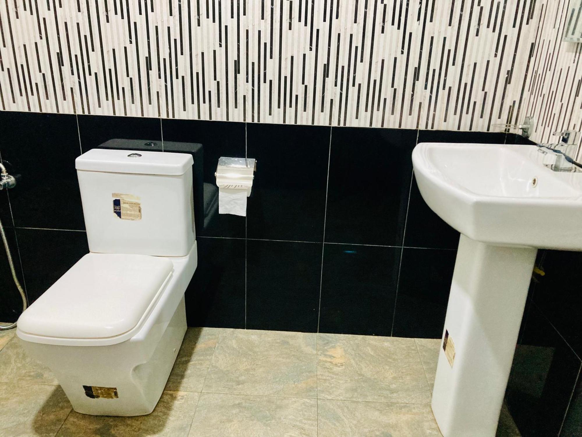 Suncity Privacy Cottages Udawalawe Ngoại thất bức ảnh